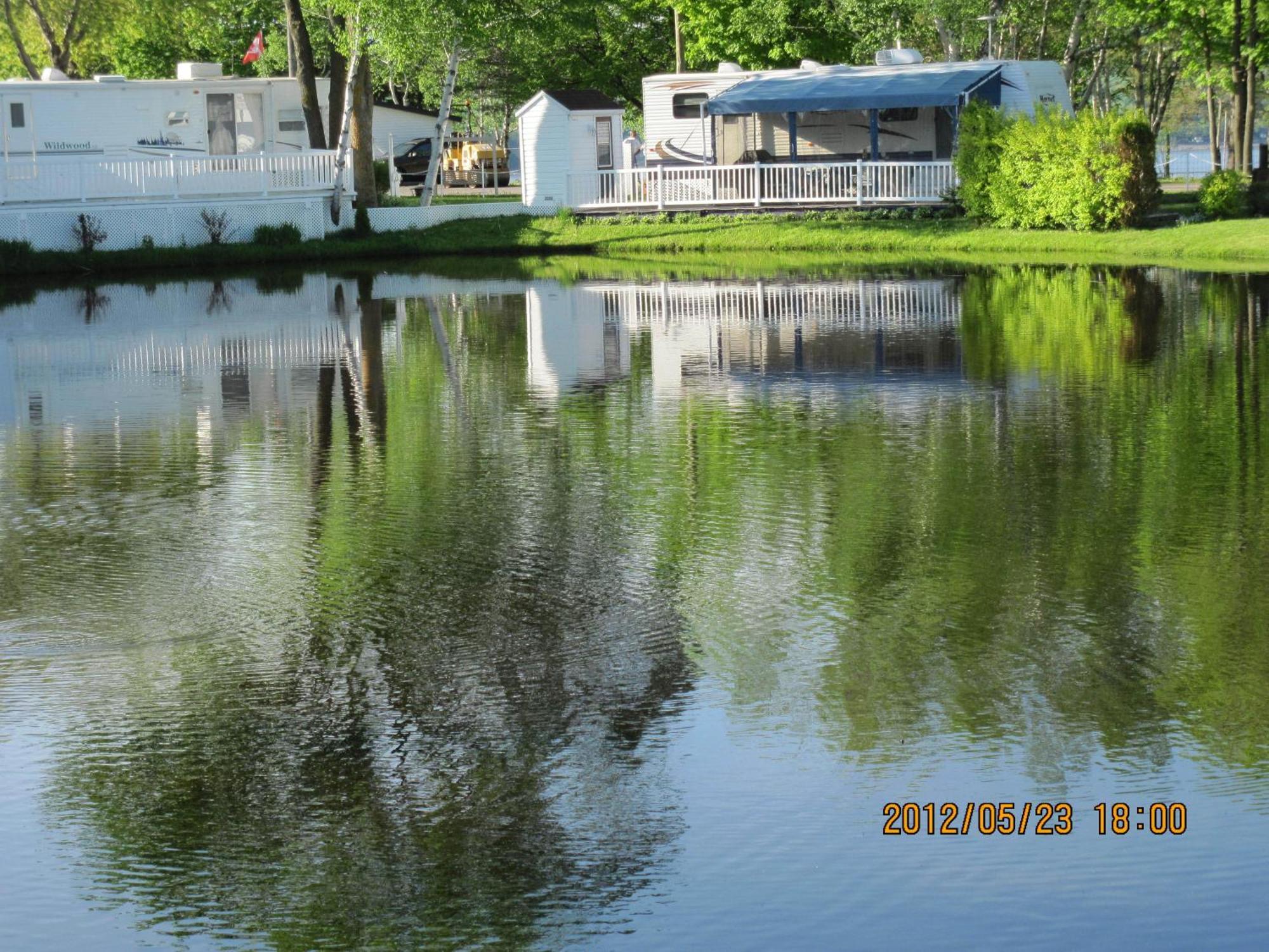 Motel Parc Beaumont Inc. Екстериор снимка