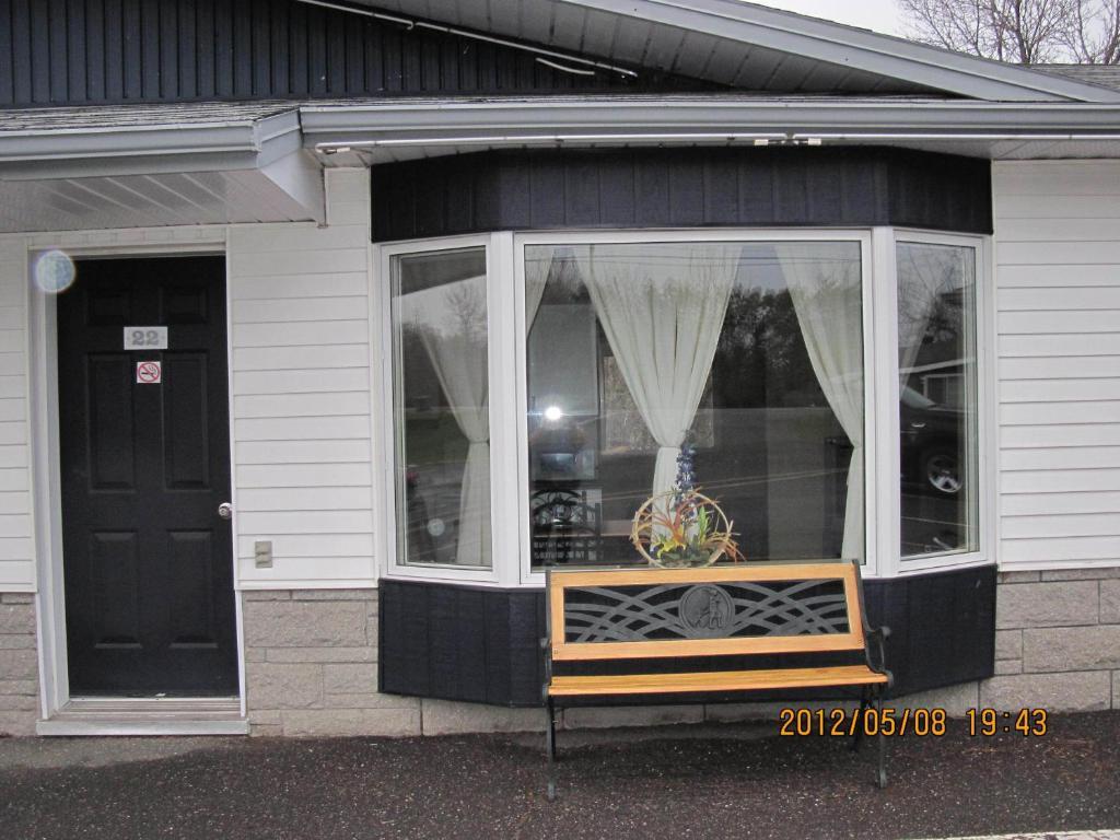 Motel Parc Beaumont Inc. Стая снимка