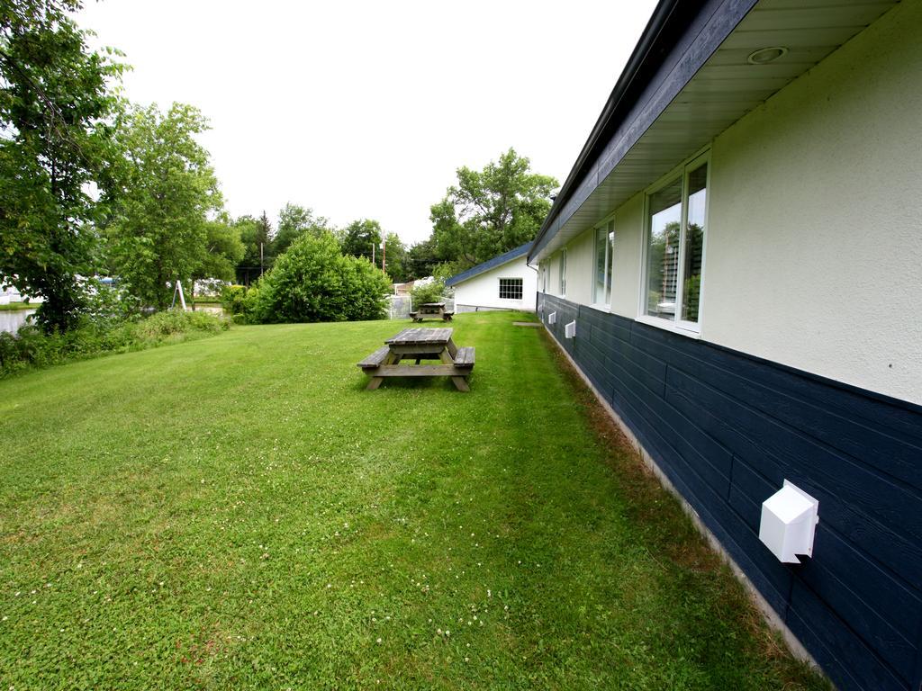 Motel Parc Beaumont Inc. Екстериор снимка