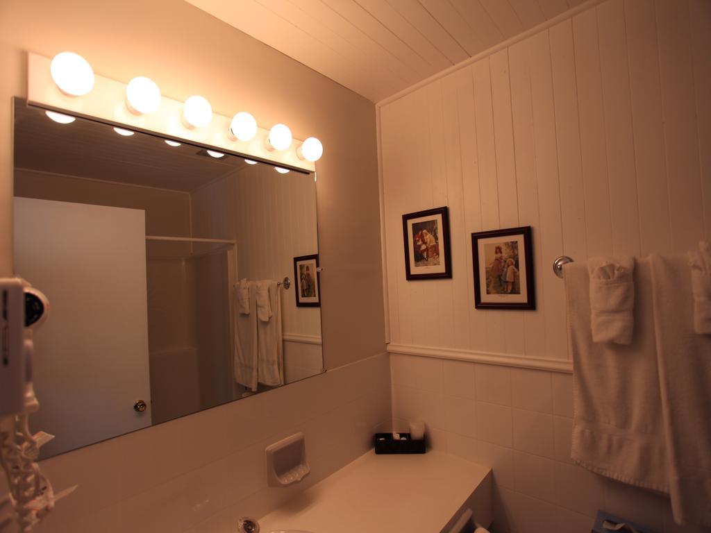 Motel Parc Beaumont Inc. Екстериор снимка